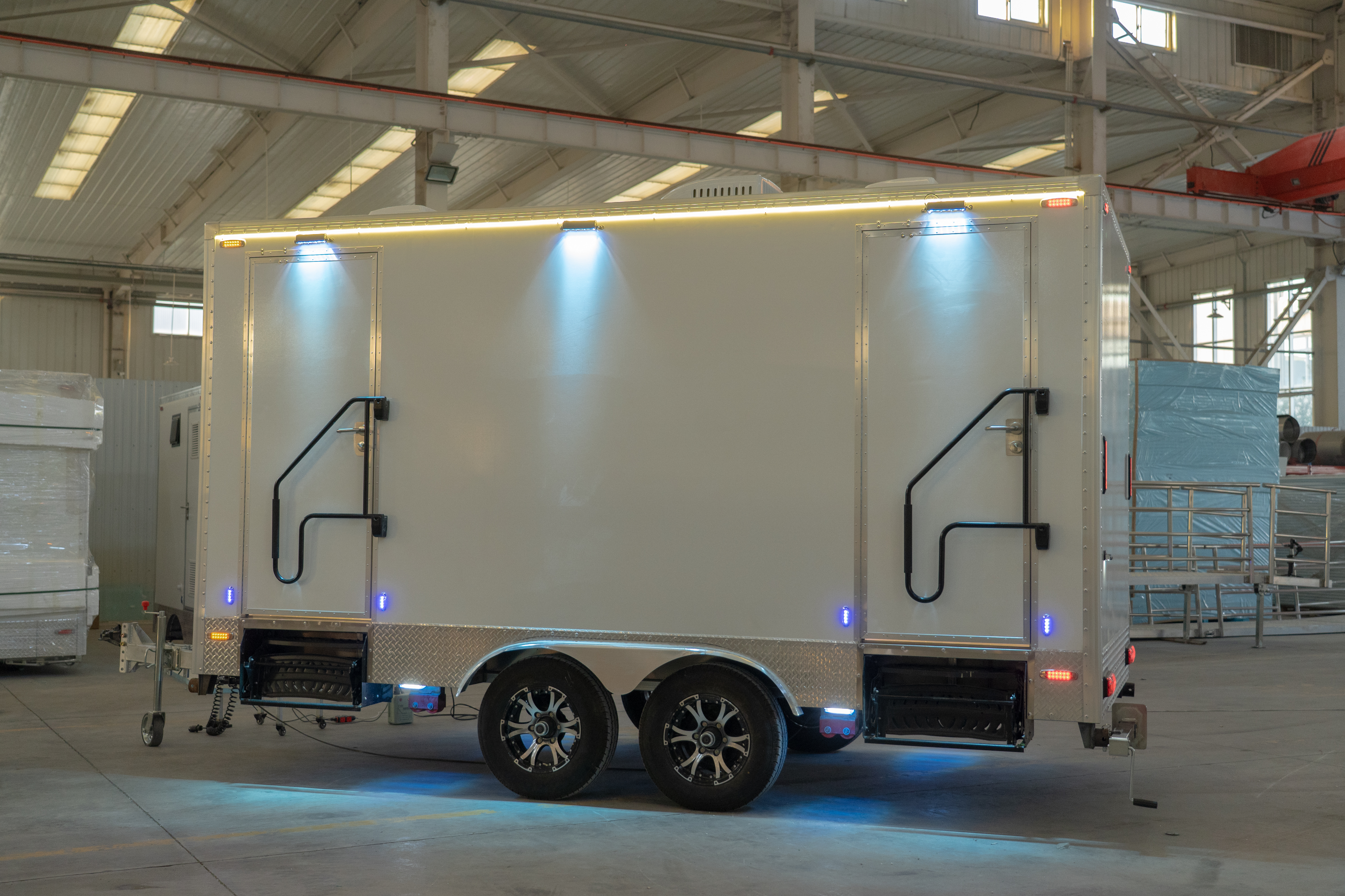 Restroom Trailer 11ft exterior