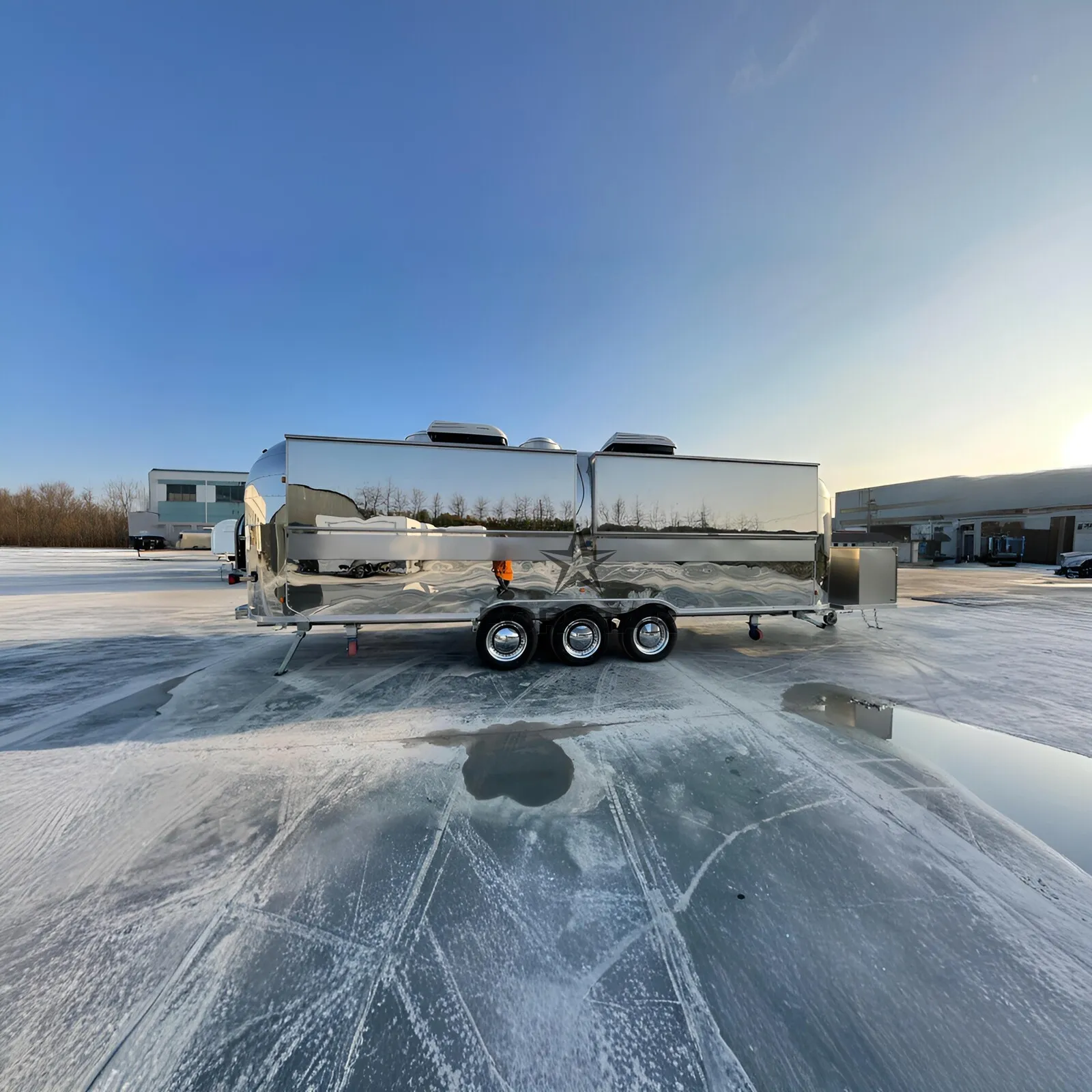FS-D700 1 Door 23FT Tri-Axle Commercial Airstream Food Trailer gallery image 6