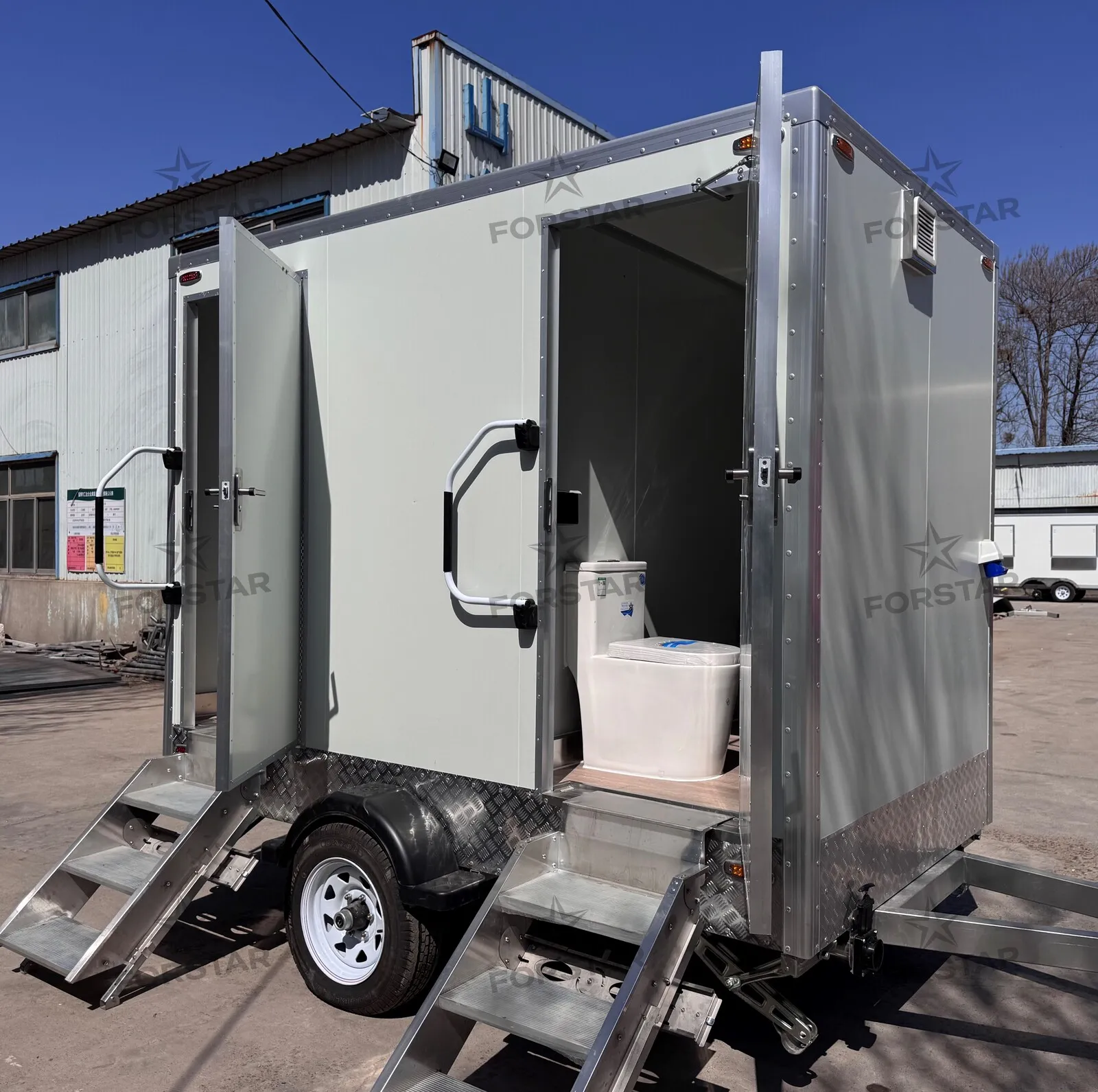 SK280C Classic 2 Door 2 Station Restroom Trailer gallery image 1