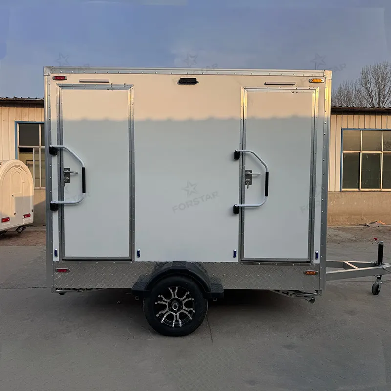 SK300C 2 Door 2 Station Restroom Trailer gallery image 1
