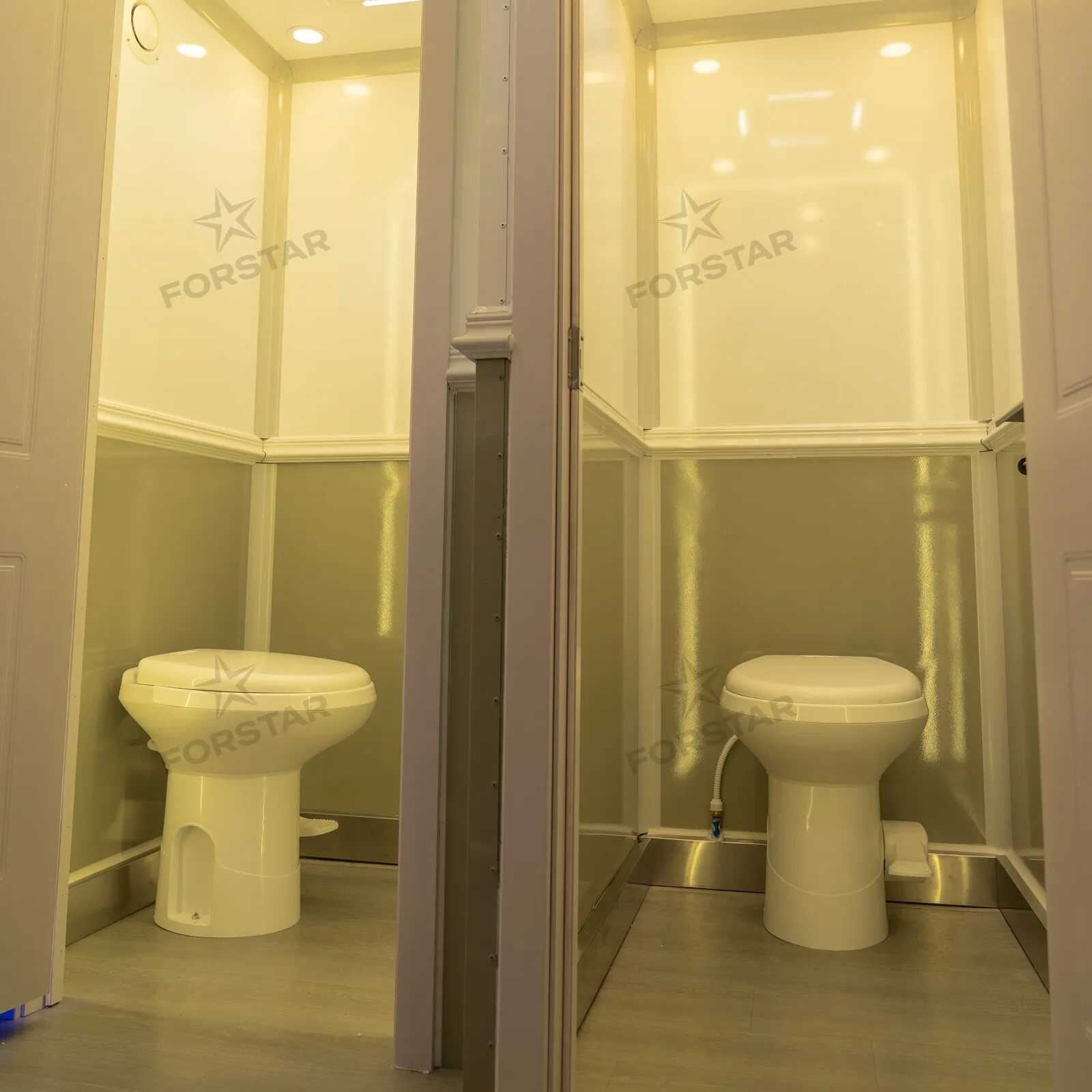 SK500 Ambient Luxury 2 Door 5 Station Restroom Trailer gallery image 6