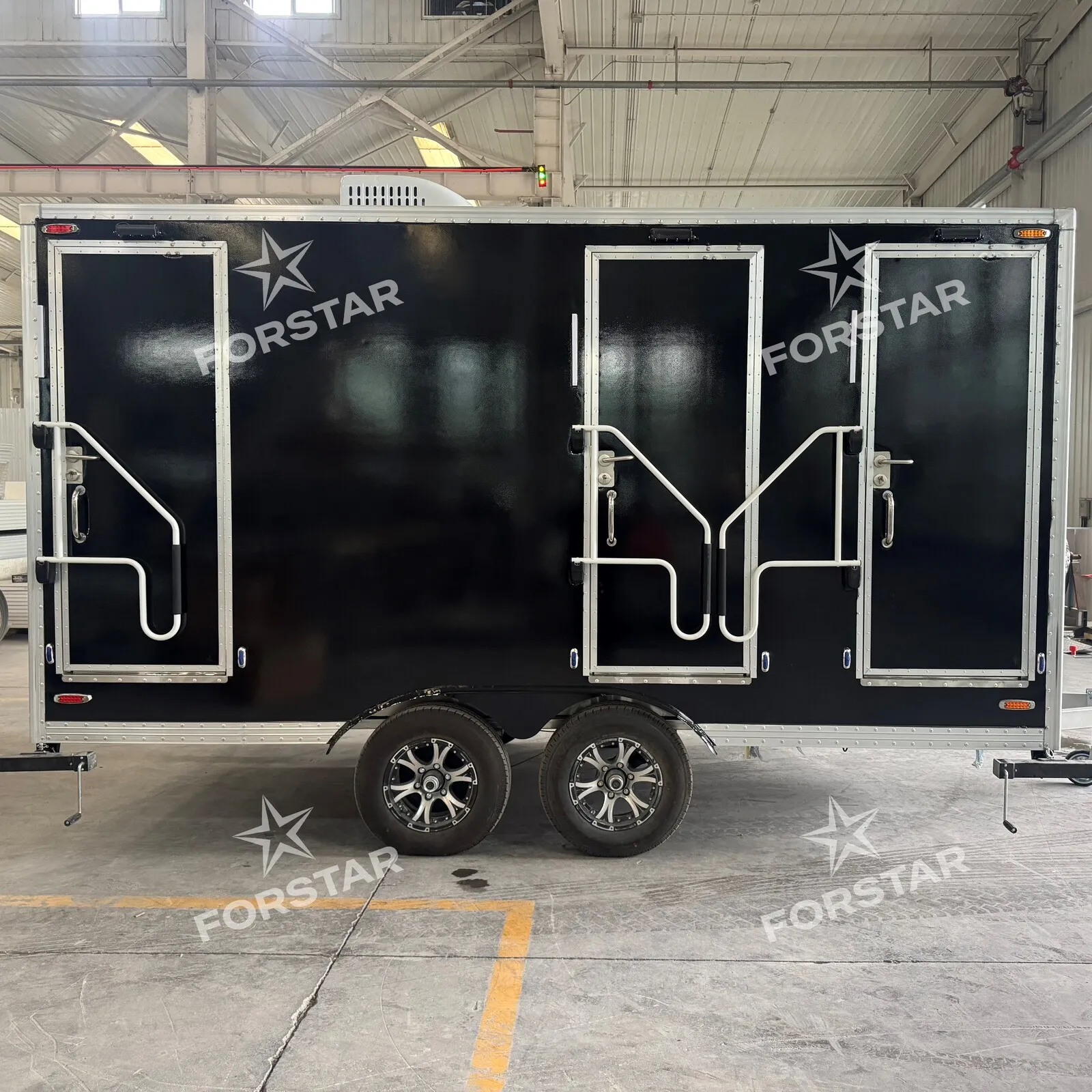 ST450 Black 3 Door 4 Station Luxury Restroom Trailer gallery image 1