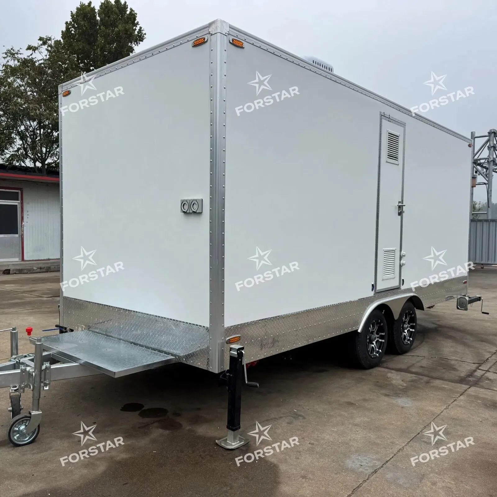 ST600 2 Door 7 Station Commercial Restroom Trailer gallery image 6